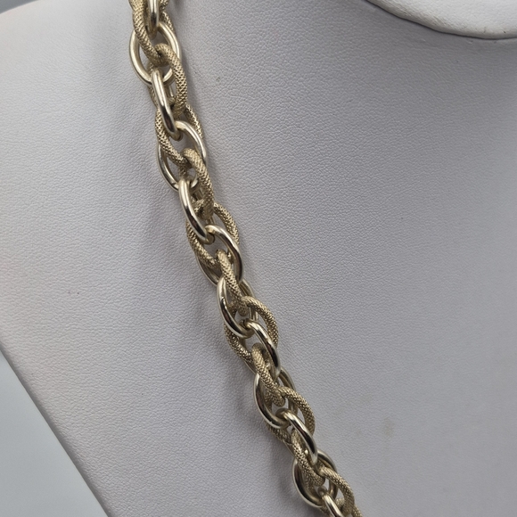 Gold Tone Chunky Chain Necklace - Picture 6 of 9